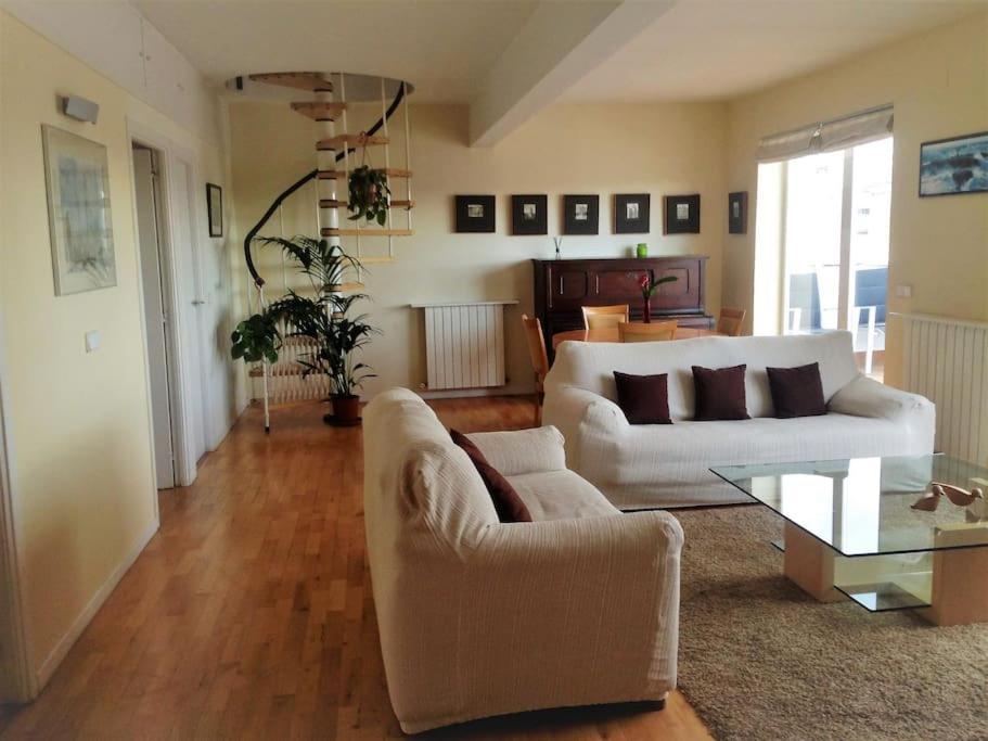 Atico Centro Logrono Vistas Y Garaje Apartment ภายนอก รูปภาพ
